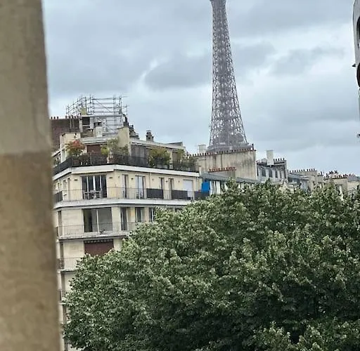 Appartement Avec Magnifique Vue Tour Eiffel